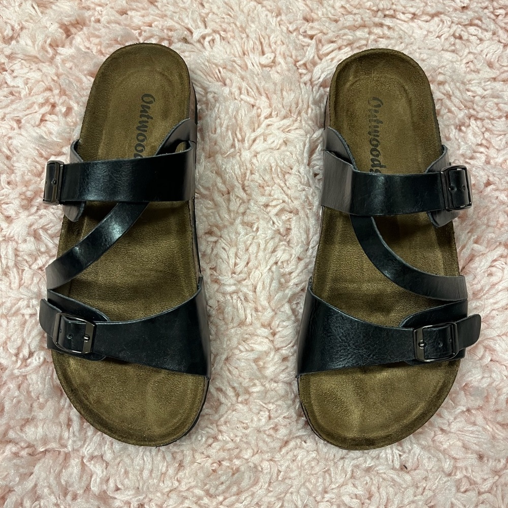 Brand new outwoods sandals